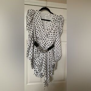 Rosevelvet White With Black Polka Dots Mini Ruched Bottom Dress With Belt NWT 🌴
